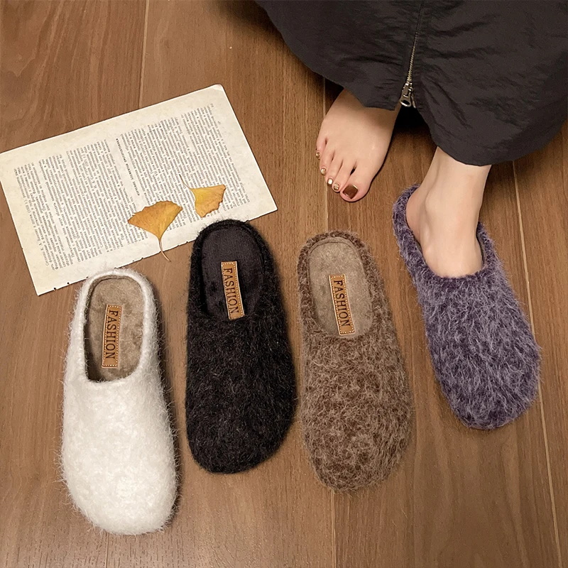 Домашние тапочки лоферы на платформе с закрытым носком женские шлепанцы 2024 в