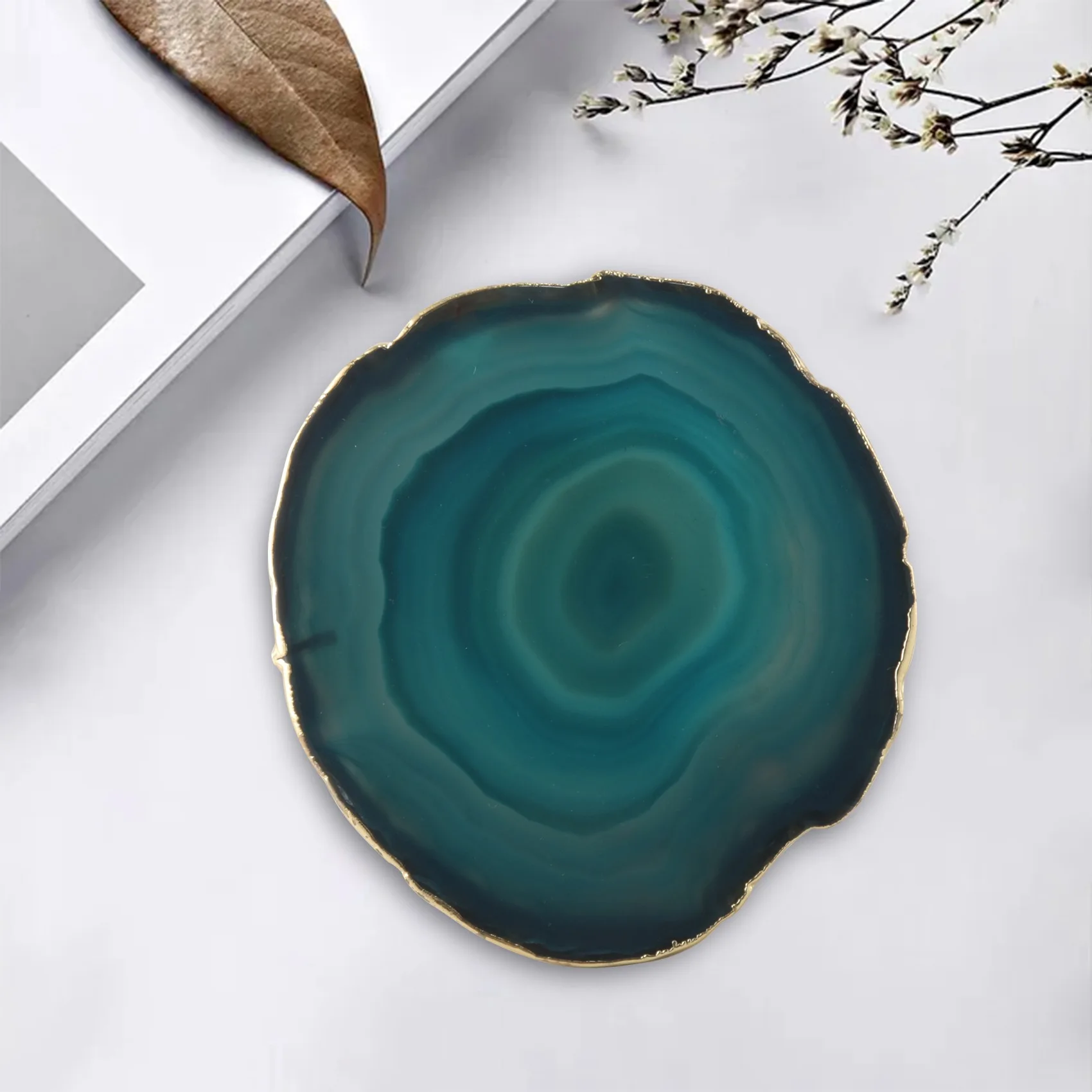 

2Pcs Agate Slice Blue Agate Coaster Teacup Tray Decorative Design Stone Coaster Gold Edges Home Decor Gemstone Coaster