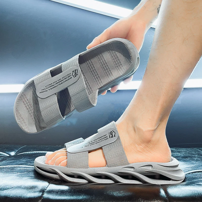 

2023 New Summer New Men Slippers Outdoor Indoor Sandals Beach Casual Shoes EVA Soft Sole Slides Women Flip-flops Home Slippers