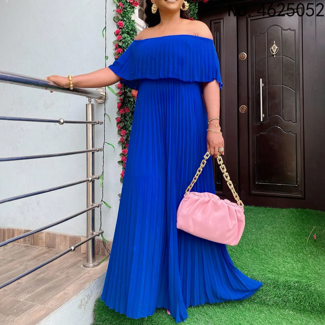 

Женское однотонное плиссированное платье до середины икры, с круглым вырезом и рукавом до локтя