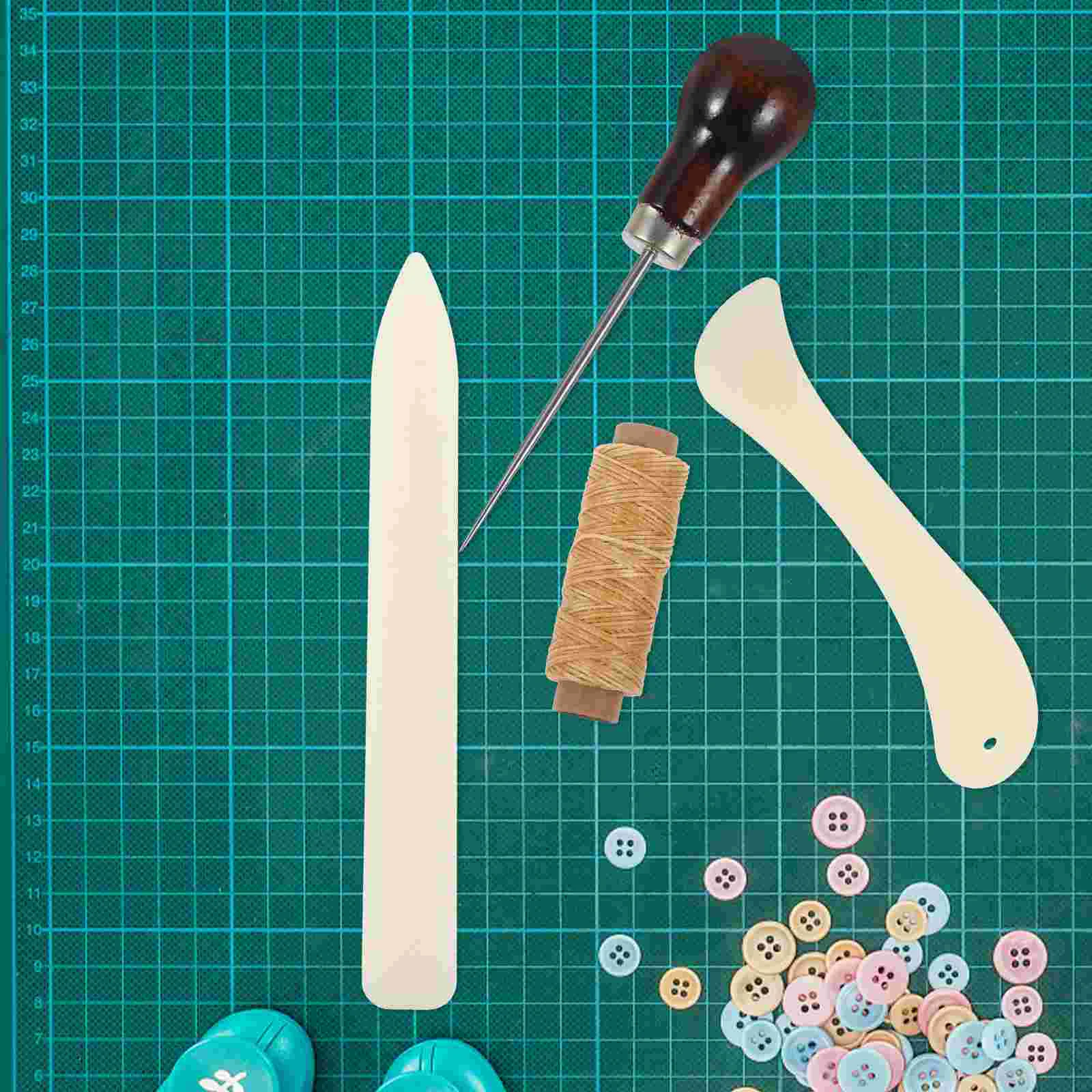 

1 Set of Craft Tool Kit Bookbinding Kit Sewing Needles Supplies Sewing Kit