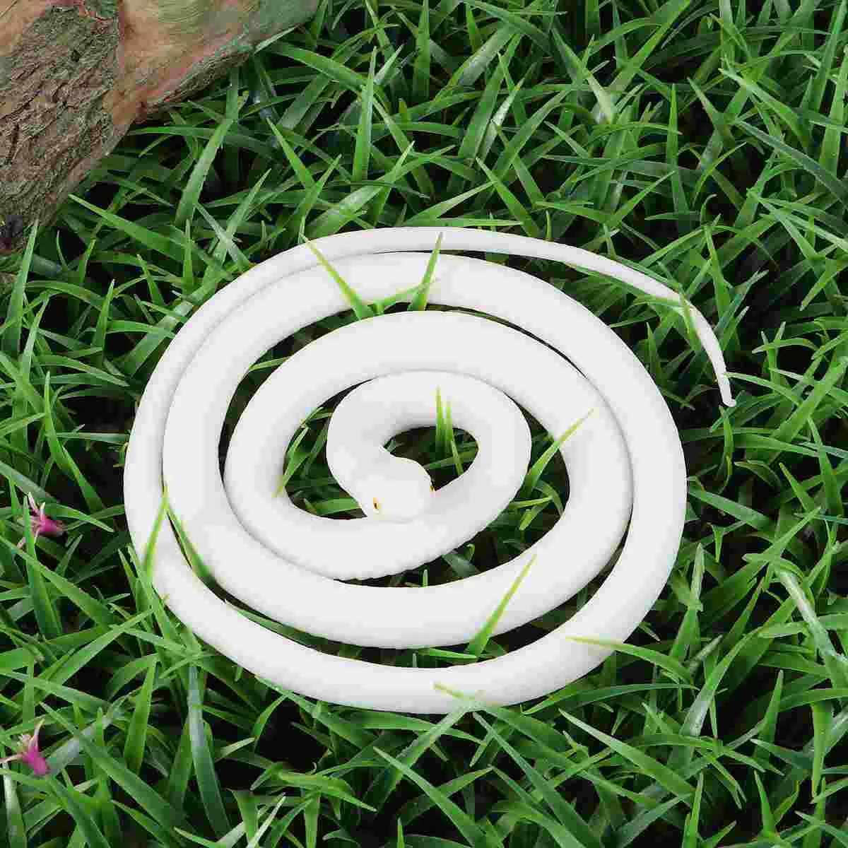 

120cm White Snake Small Rubber Snake Garden Toys, Realistic Snake Figure Snake Toys Stretchy Reptiles for Party Decoration