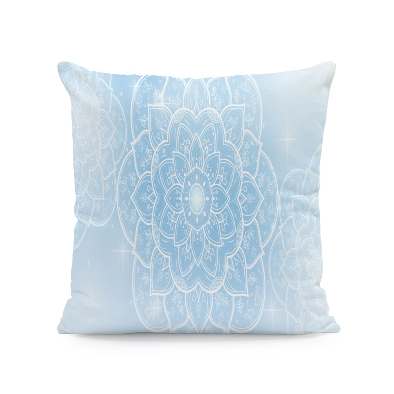Наволочка с логотипом на заказ игровая светло-голубая Мандала круглым узором