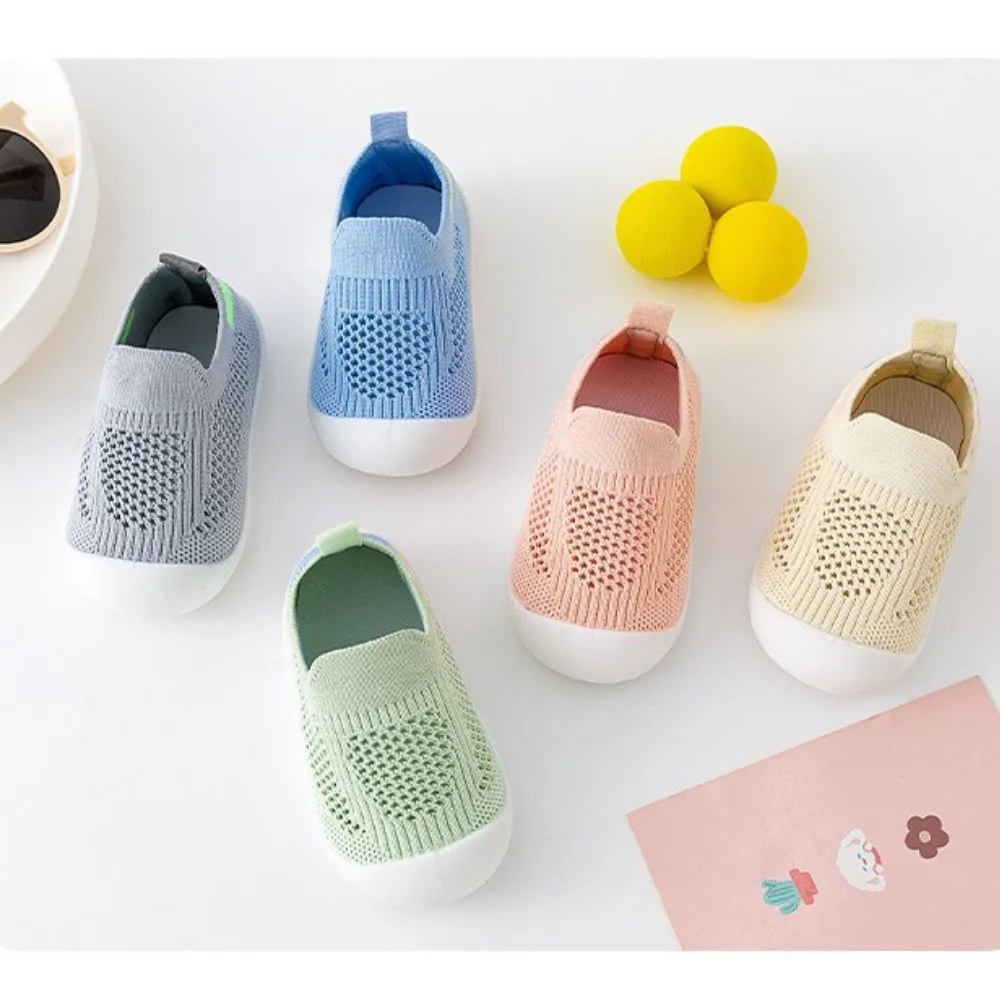 Unishuni Baby’s Shoes Children Anti-Slip Shoes Infant Toddler Cotton Floor Socks Newborn Girls Boys Rubber Sole Indoor Sneakers