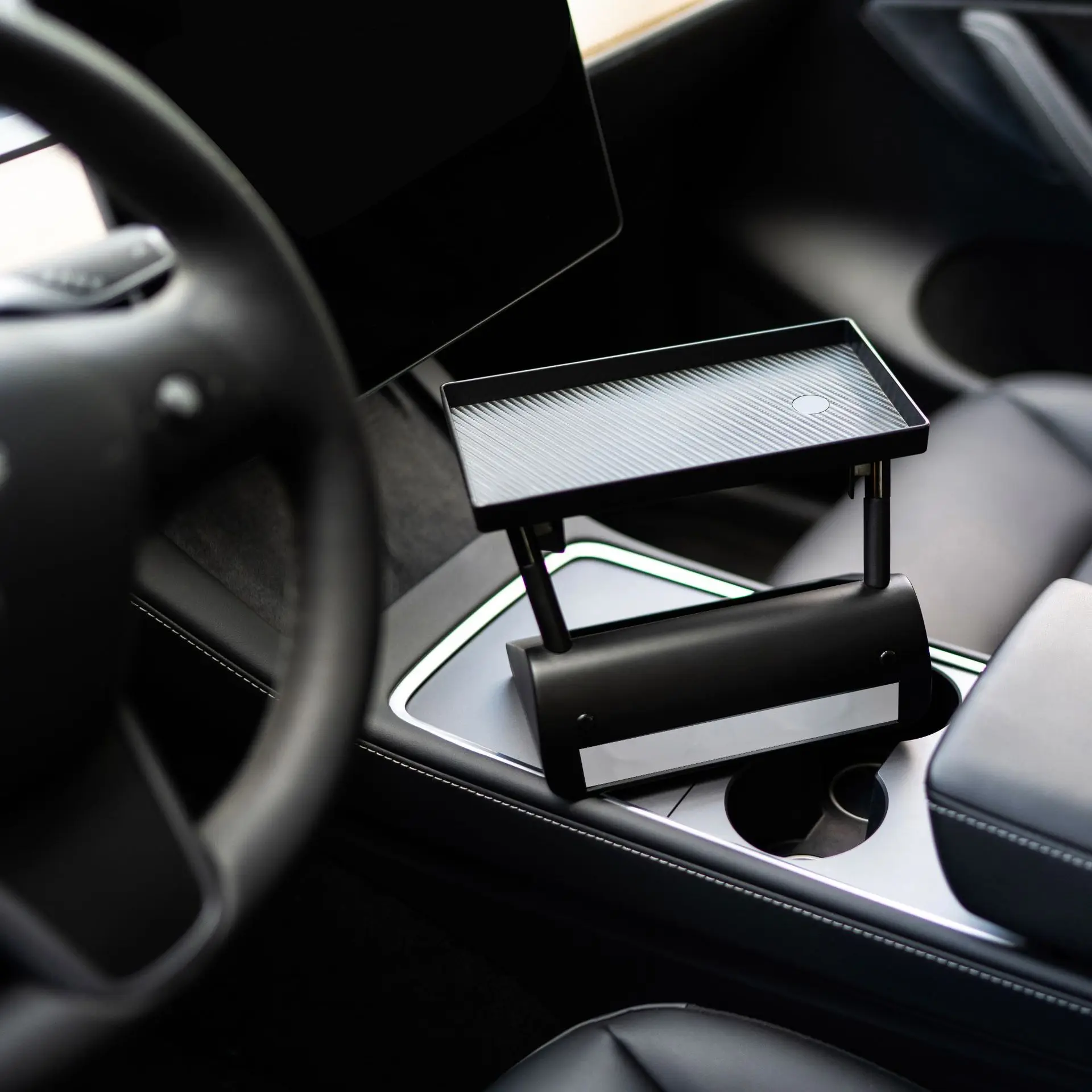 

For Tesla Model Y/Model 3 Screen Bottom Magsafe Magnetic Anti-slip Storage Tray