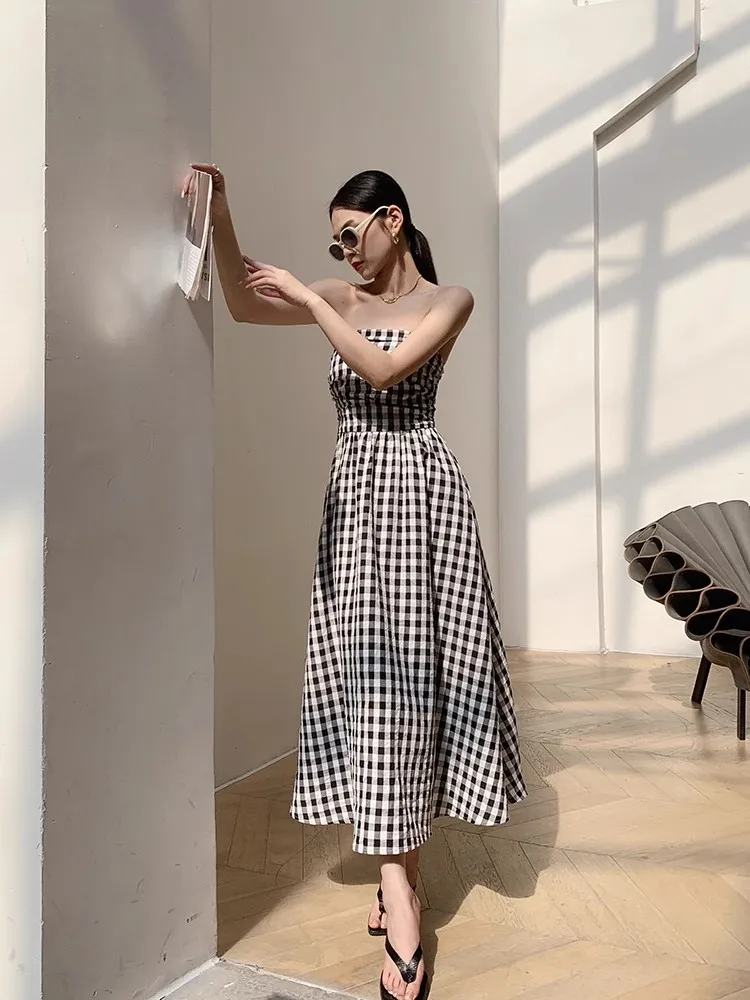 Черно-белое клетчатое платье без бретелек для женщин Летнее приталенное