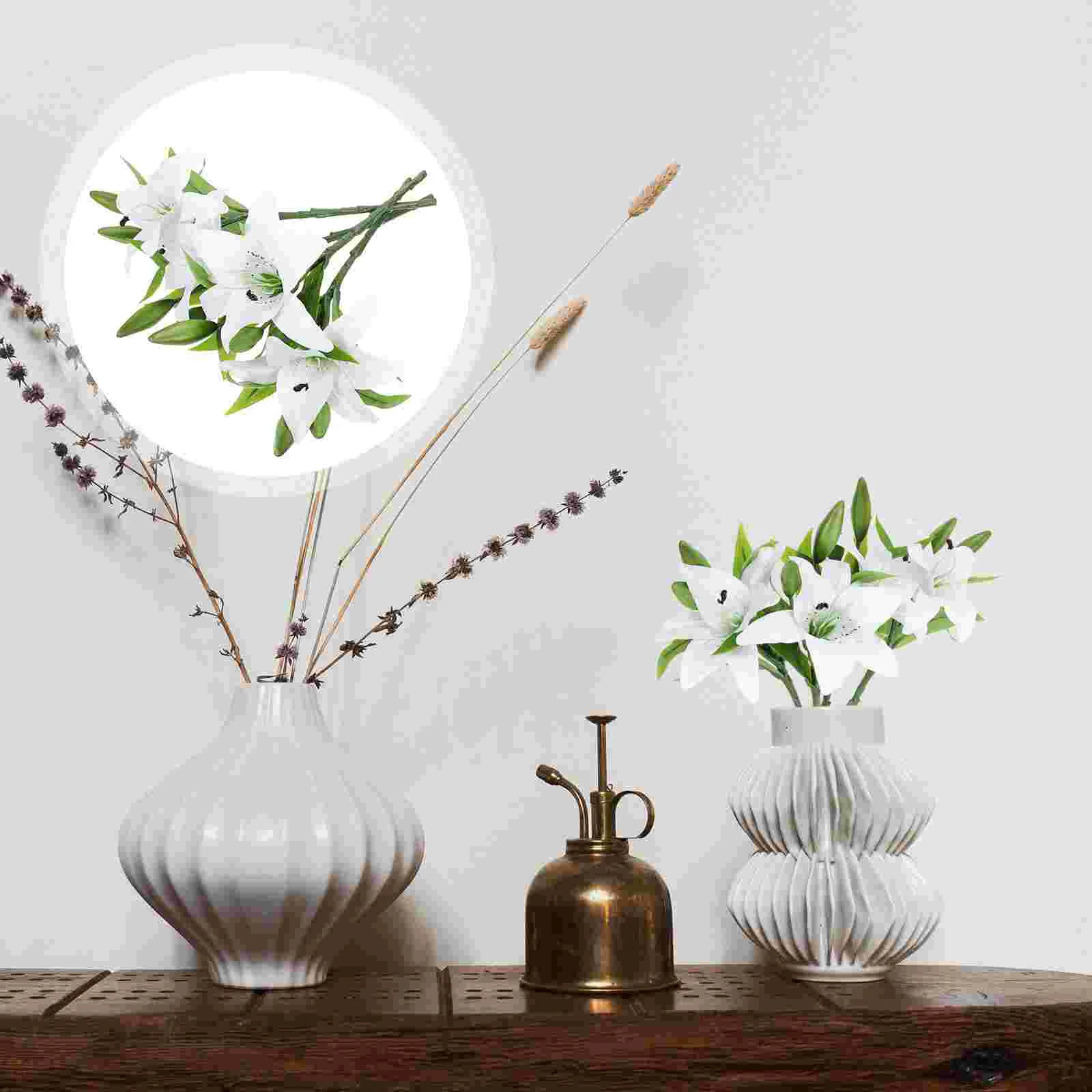

4Pcs Artificial Flower Decorative Flower Fake Lily Flower Wedding Centerpiece