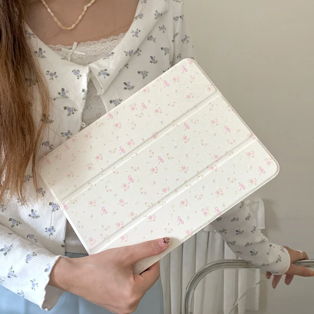 Простое полноэкранное зеркало с цветами и держателем для карандашей iPad 10 2 Air 5 4-го