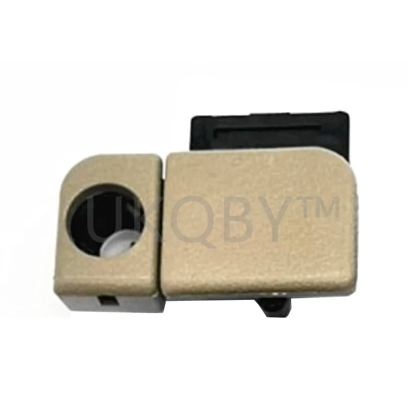 GE6T64090B GE6T64090BL1-G Подходит для Ma zd a 323 Fumeilaihai Fuxing Pulima Пряжка замка ящика перчаток