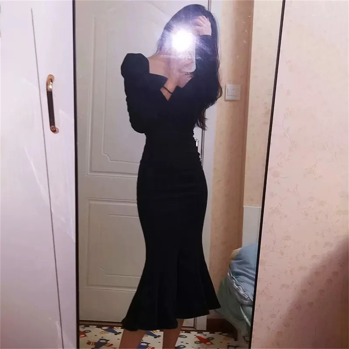 

Весеннее платье, новинка 2023, платье на день рождения, черное платье с ягодицами «рыбий хвост» в стиле Хепберн, маленькое черное платье, французское платье для женщин