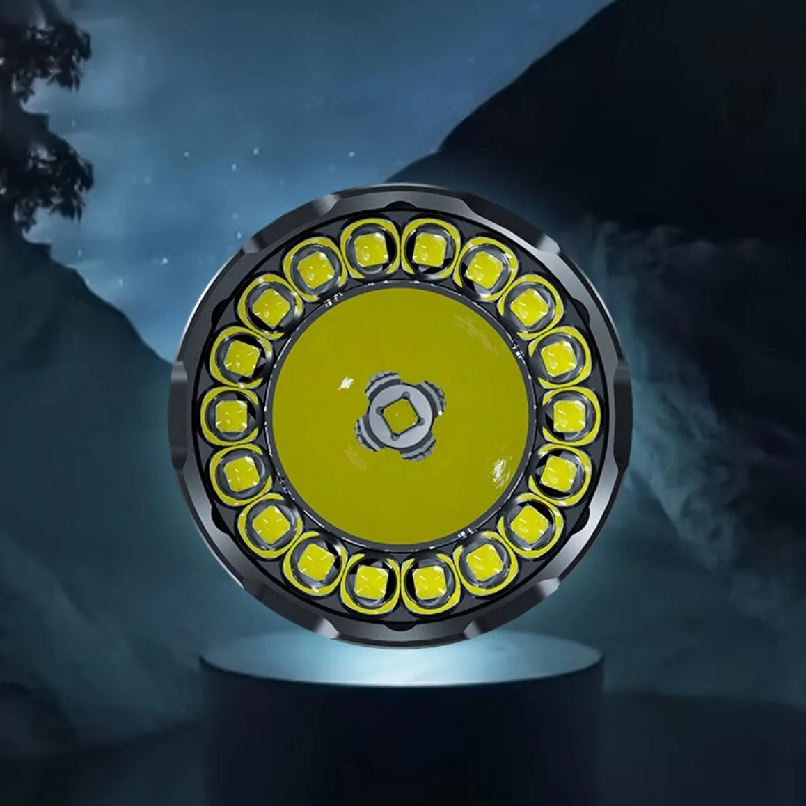 Перезаряжаемый фонарик NITECORE TM20K 21700 LM