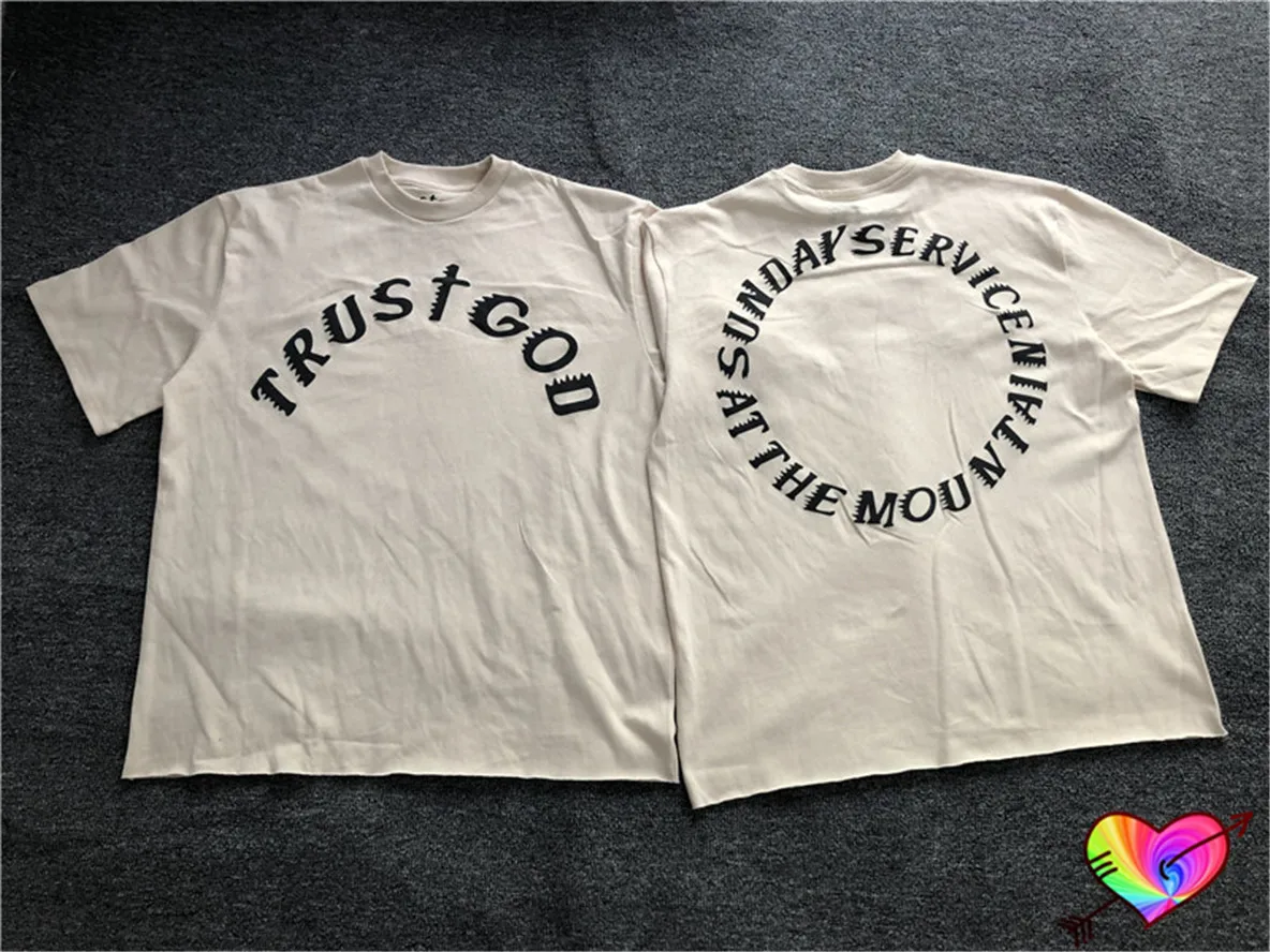 

2022 Loose Fit Trust God Tee Men Women Hip Hop Sunday Service Tour T-shirt Printed Tag Kanye West Tops Summer Ye Short Sleeve