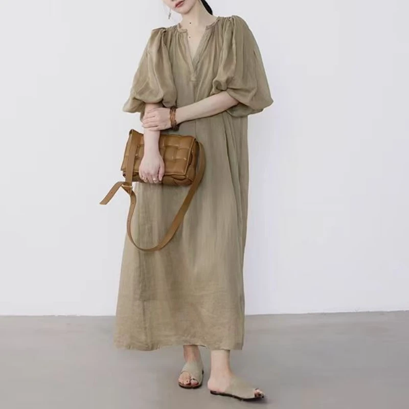 

Женское платье-двойка средней длины с V-образным вырезом и рукавами-фонариками