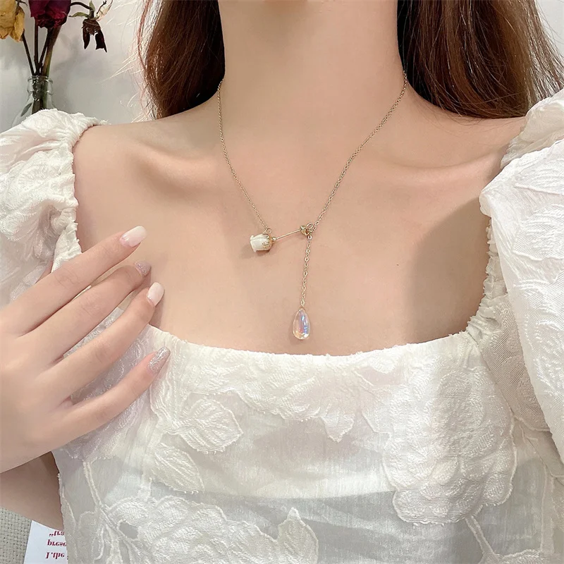 

Kpop Opal Tulip Flower Water Drop Necklace For Women Korean Fashion Exquisite Zircon Flowers Choker Girls Neck Charm Jewelry