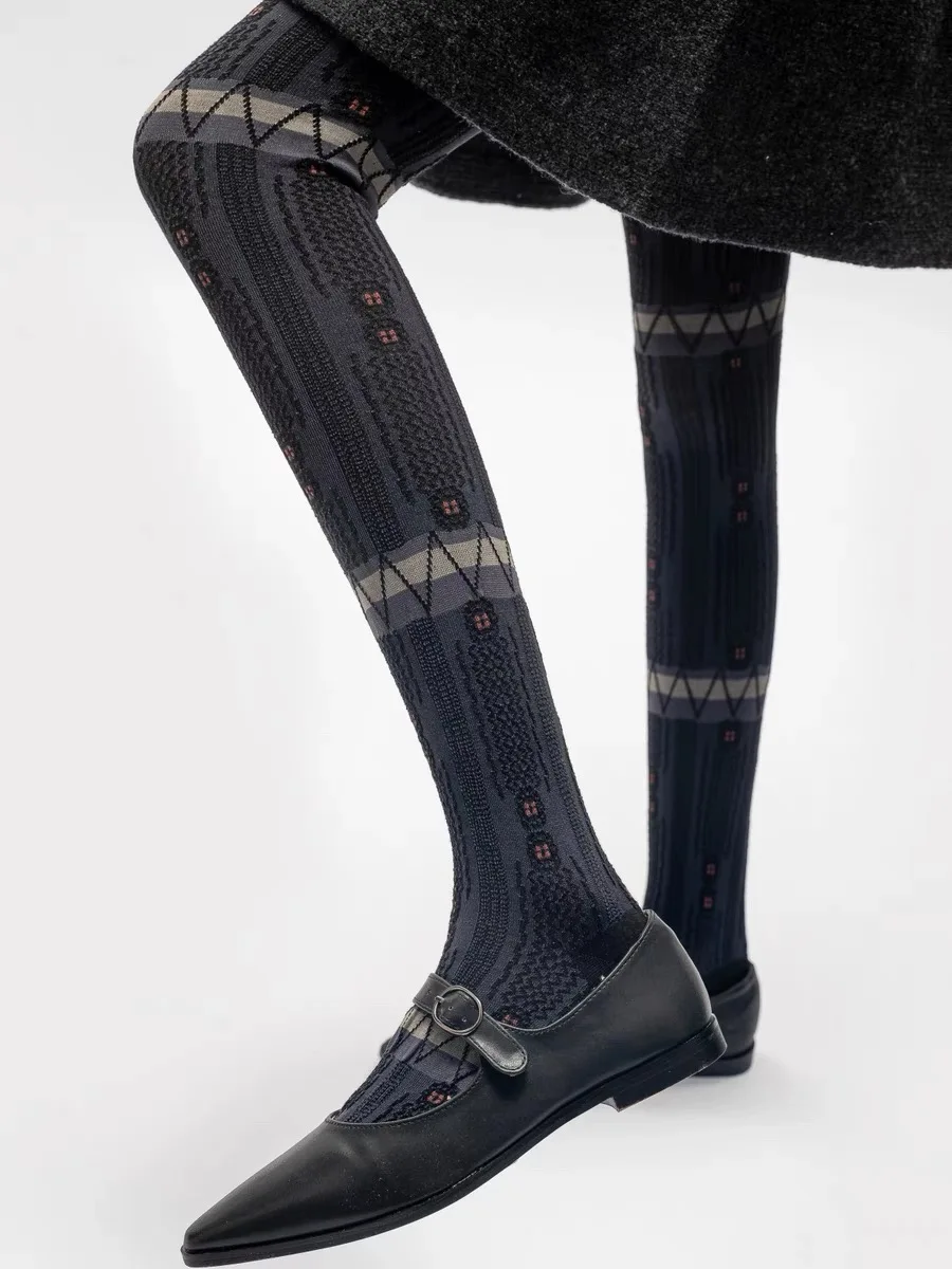 Весенне-осенние женские винтажные вязаные леггинсы Mori Girls с цветными блоками 300D