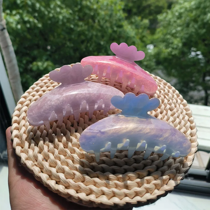 

Color-Changing Acrylic Hair Grabs Classic Pineapple Shape Handle Large 10cm Women Hair Accessories Discolor Sparkle