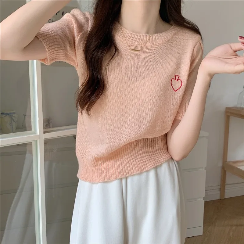 Spring And Summer New Slim Youth Round Neck Sweater Loose Outer Women'S Peach Heart Short Section Short-Sleeved Korean Tops