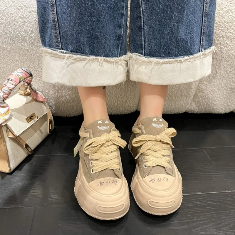 New Korean Women's Shoes Women's Light Running Shoes Skateboard Street Series Autumn New Casual Shoes Breathable Women's Shoes44