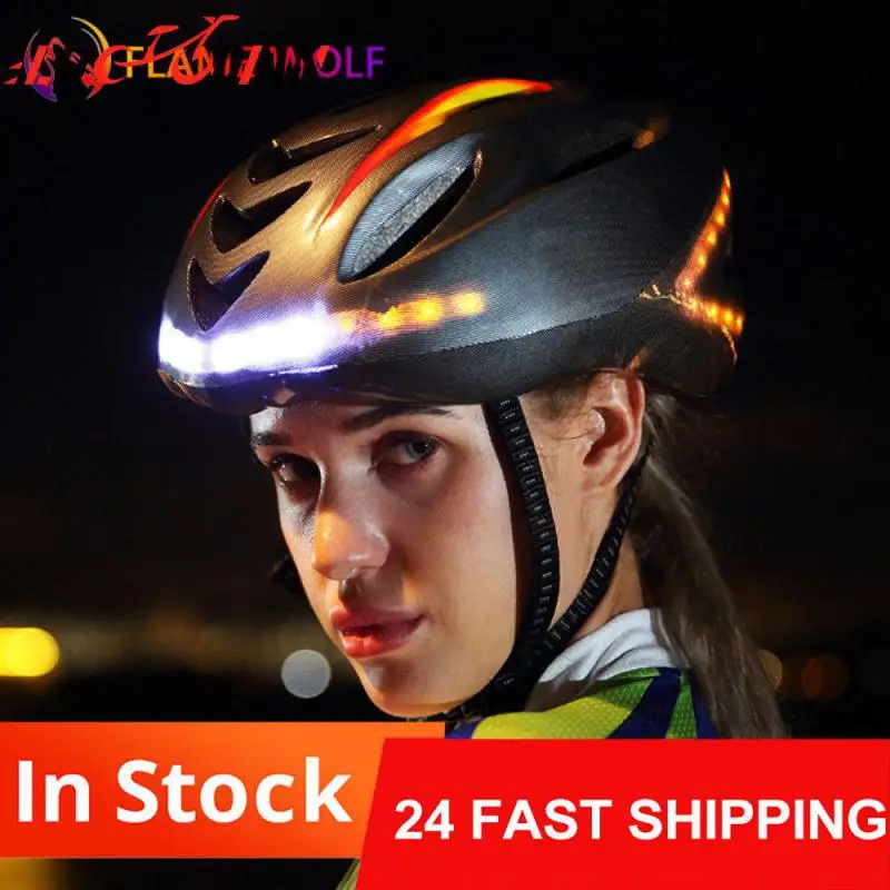 

Flame Wolf / Riding Intelligent Steering Helmet LED Bicycle Equipment Accessories Protector Electric Vehicle Riding Helmet Lamp
