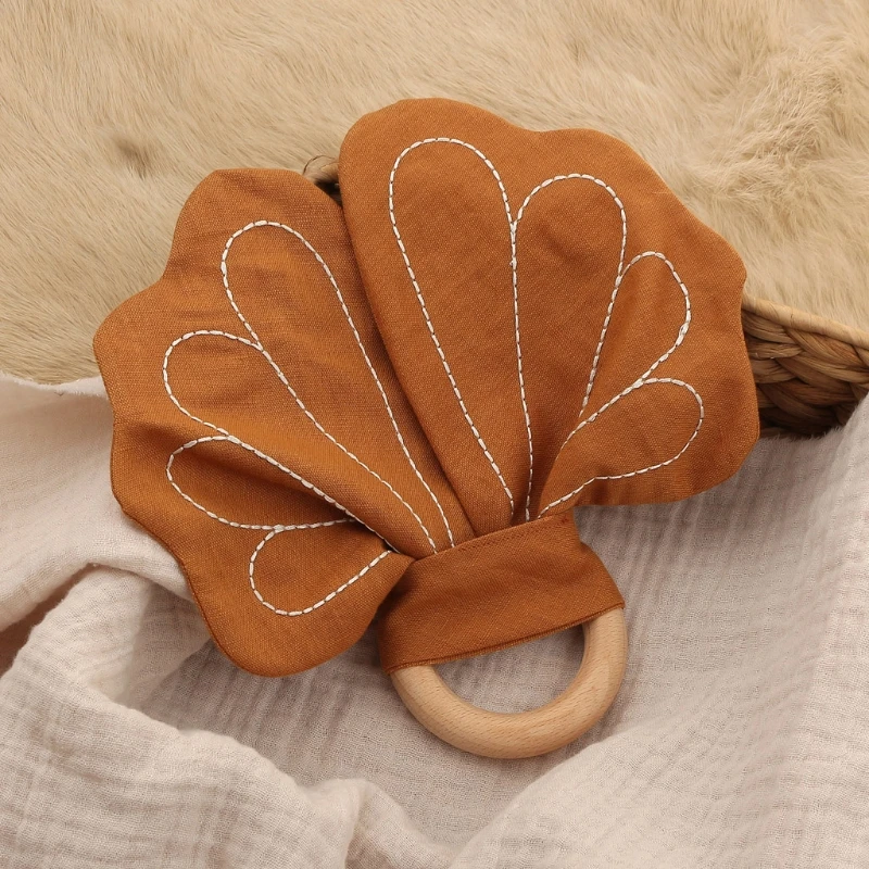 

Baby Wooden Teether Embroidery Flowers Comforting Toys BPA Free Wood Rodent Rattle Newborn Stroller Educational Toys