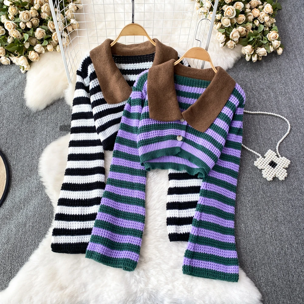

Clothland Women Retro Striped Cardigan Flare Sleeve Fur Collar Spliced Crop Top Knitwear Sweater Jacket Coat HA424