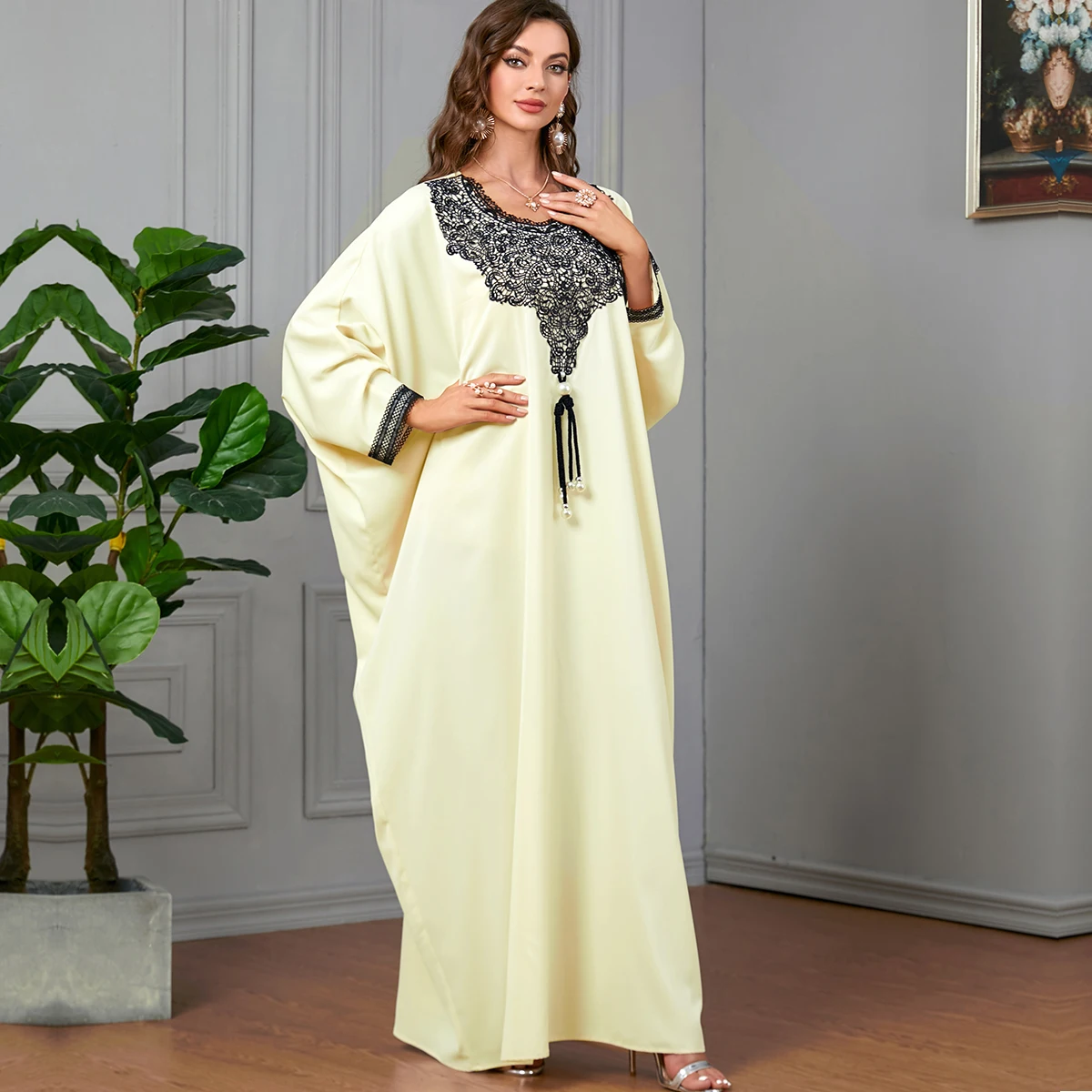 BNSQ Abaya Muslim Women Fashion Collar Flower Pendant Lace Trim Bat Sleeves Turkey African Caftan Vestidos