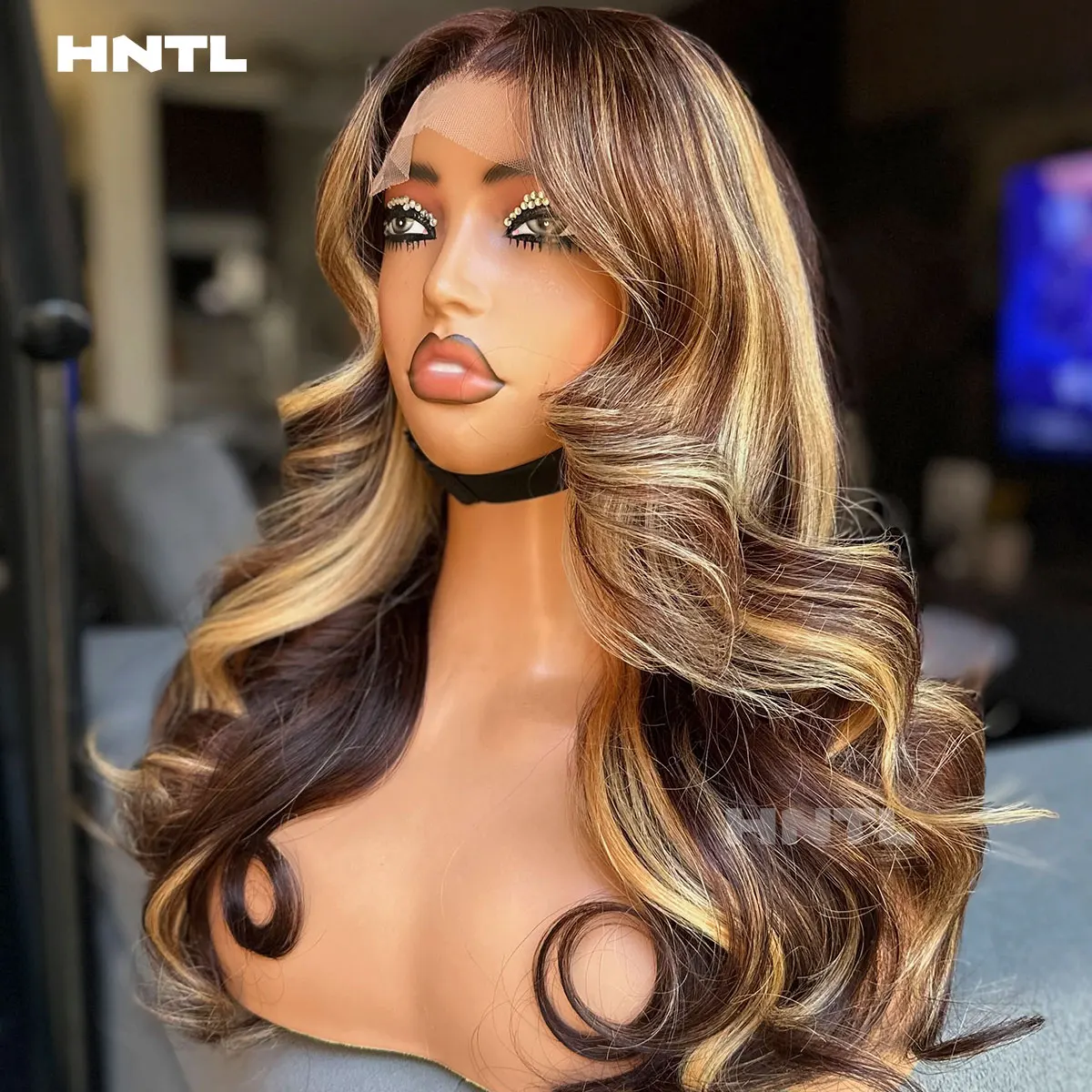 Фото Парик из натуральных волос Highlights Blonde P4/27 с кружевной застежкой, пышные кудри, 13x6 13x4 HD Lace Front, свободные волны, без клея, готов к носке №4