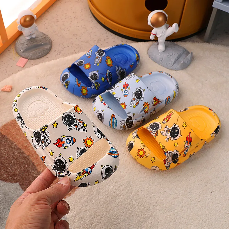 

Suihyung Summer Child Shoes Cute Cartoon Slippers Boys Girls Soft Thick Sole Non-slip Kids Beach Water Sandals Baby Home Shoes