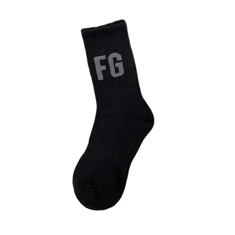 Essentials Men Socks Fashion Skateboard Personality Men Sports Socks Casual Long women Socks Cotton Socks Hip-hop Tide Men Socks