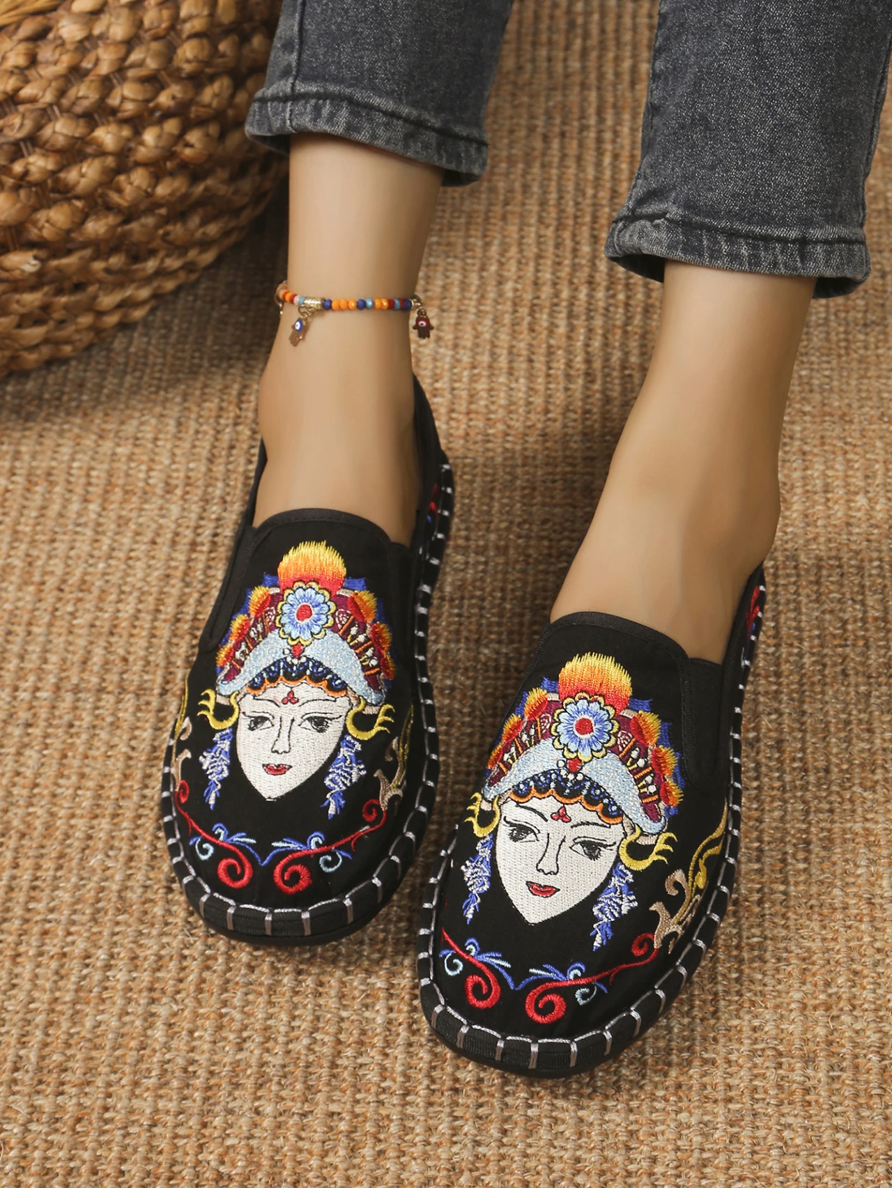 Туфли женские с вышивкой повседневные холщовые лоферы без застежки дышащие