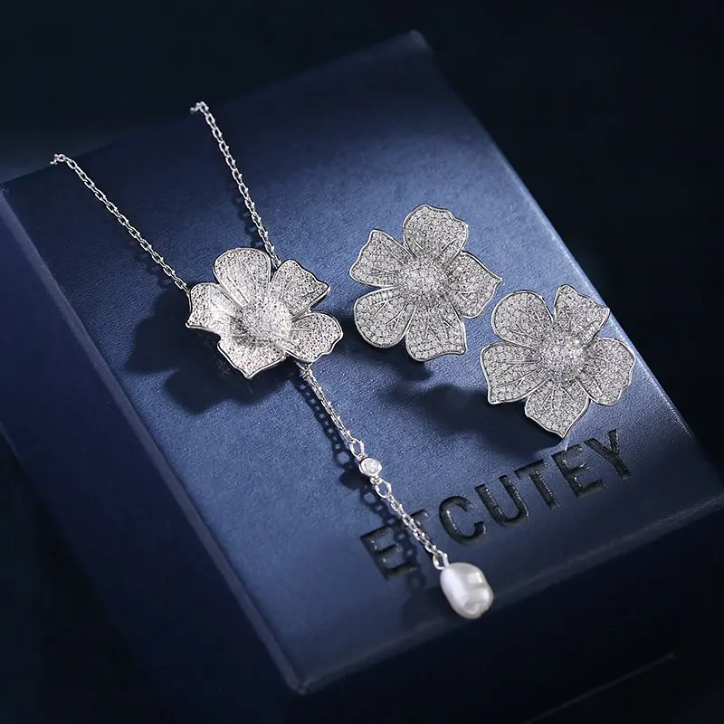 

Luxury Flower Jewelry Set Silver Shiny CZ Floral Freshwater Pearl Tassel Necklace Stud Earrings for Women Wedding Accessories