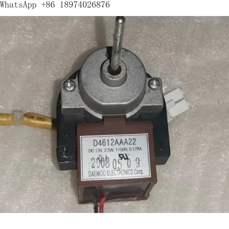 Фото Вентиляторный двигатель для холодильника D4612AAA21 D4612AAA22 D4612AAA20 №1