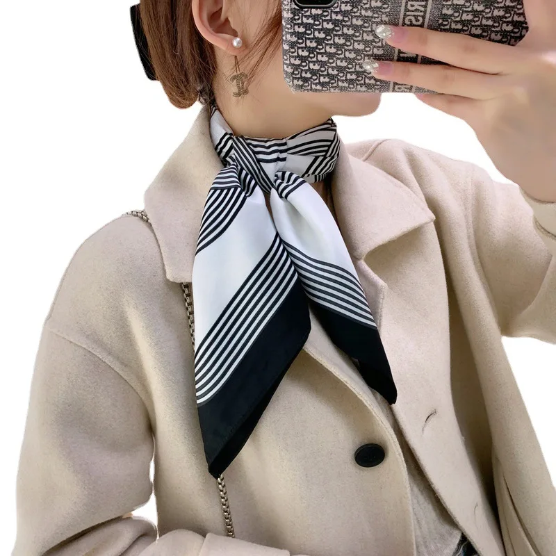 Рисунок 5 - Саржевый Шелковый квадратный шарф