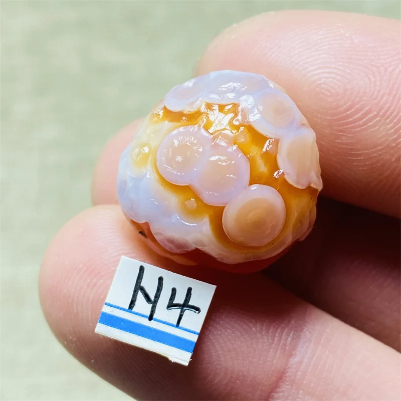 

Ангельский глаз агат