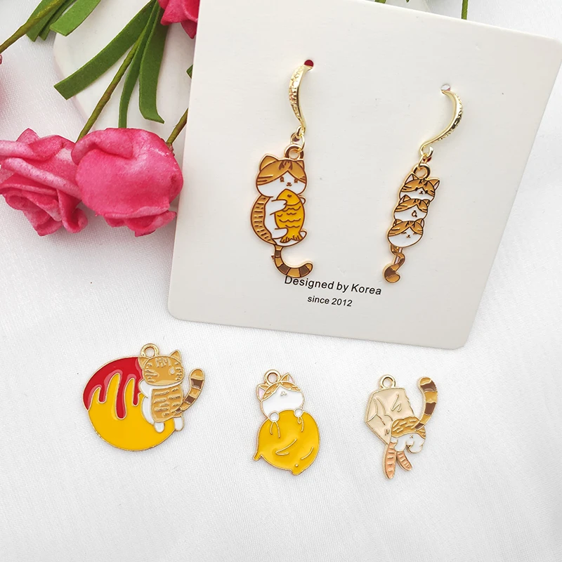 

10pcs Alloy Drip Charm Kawaii Cute Cat Earring Pendant DIY Keychain Bracelet Pendant Jewelry Accessories Enamel Charms