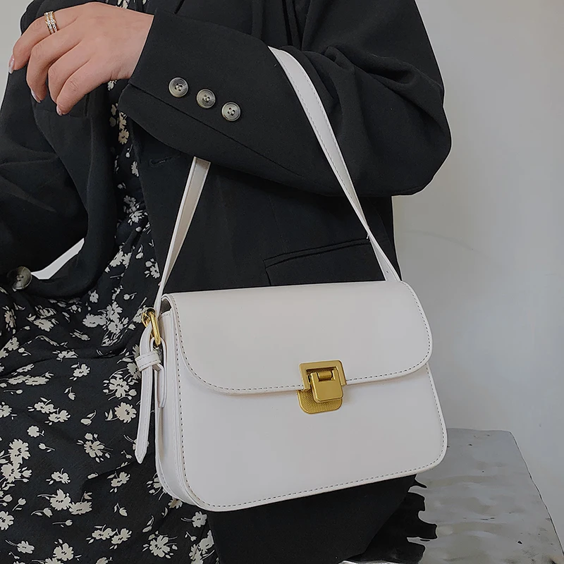 

2022 новые высококачественные Сумки из искусственной кожи с клапаном для женщин, летняя женская сумка на плечо, простая Женская Повседневная маленькая сумка через плечо с клапаном