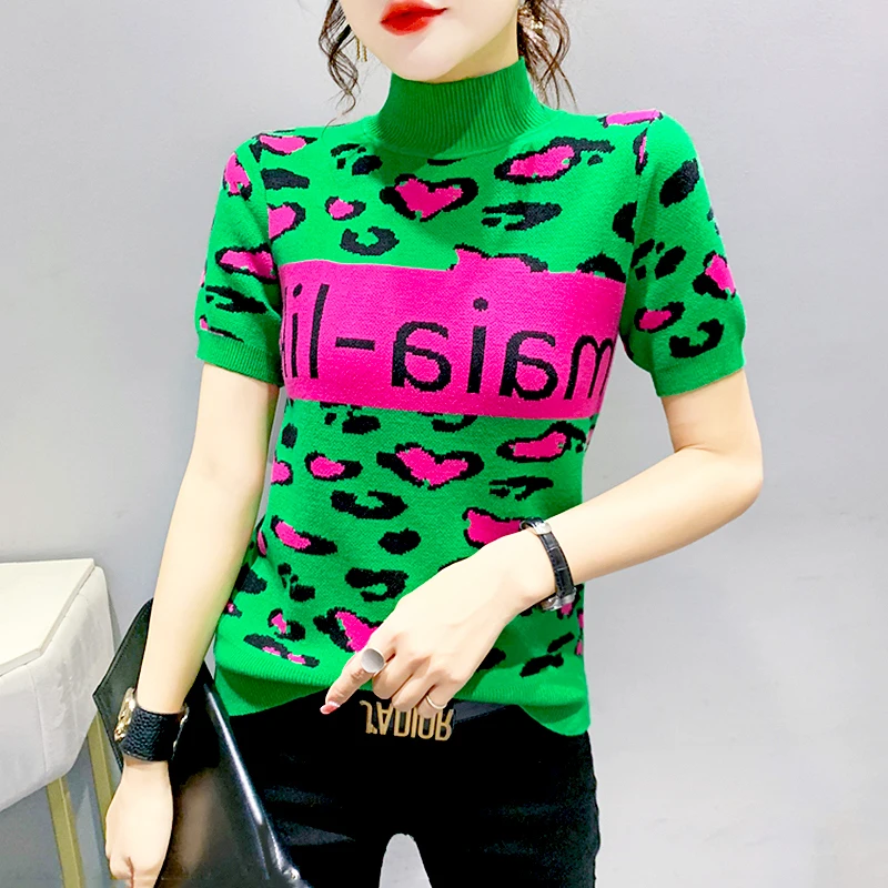 

Футболка женская трикотажная с высоким воротником и коротким рукавом