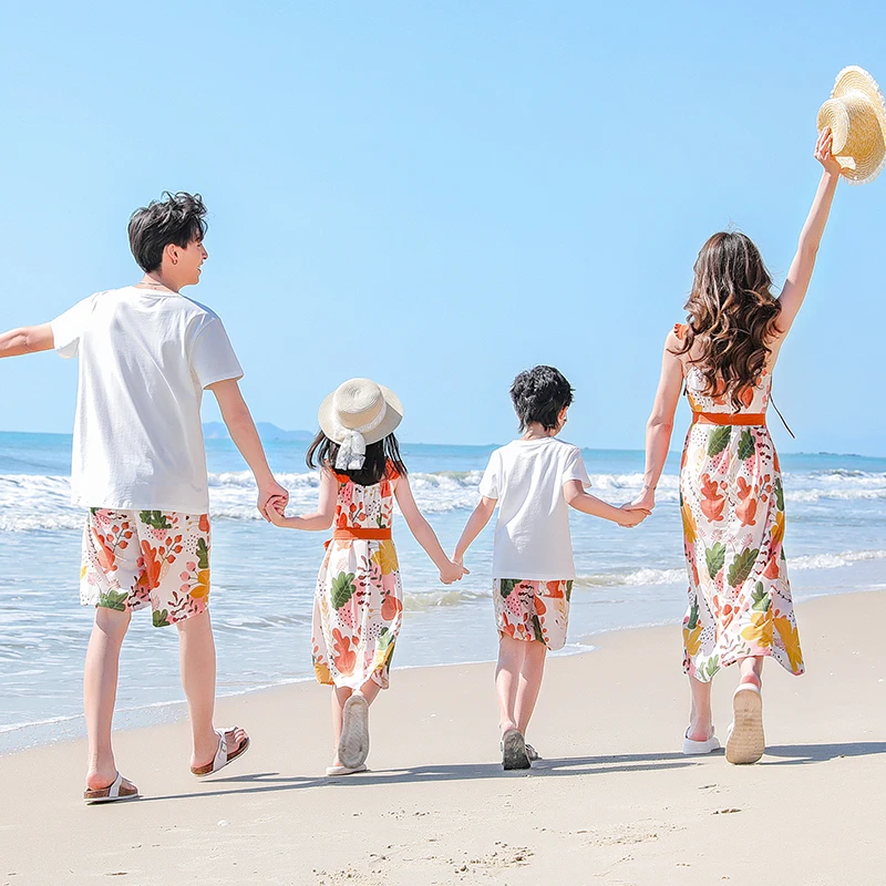 Одинаковые Семейные наряды летнее пляжное платье с цветочным рисунком Женский