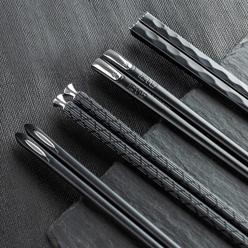 

5 Pairs/Lot AlloyStainless Steel Laser Engraving Chopsticks Squared Edge Non-Slip Reusable Sushi Sticks Hashi Handmade Gift Pack
