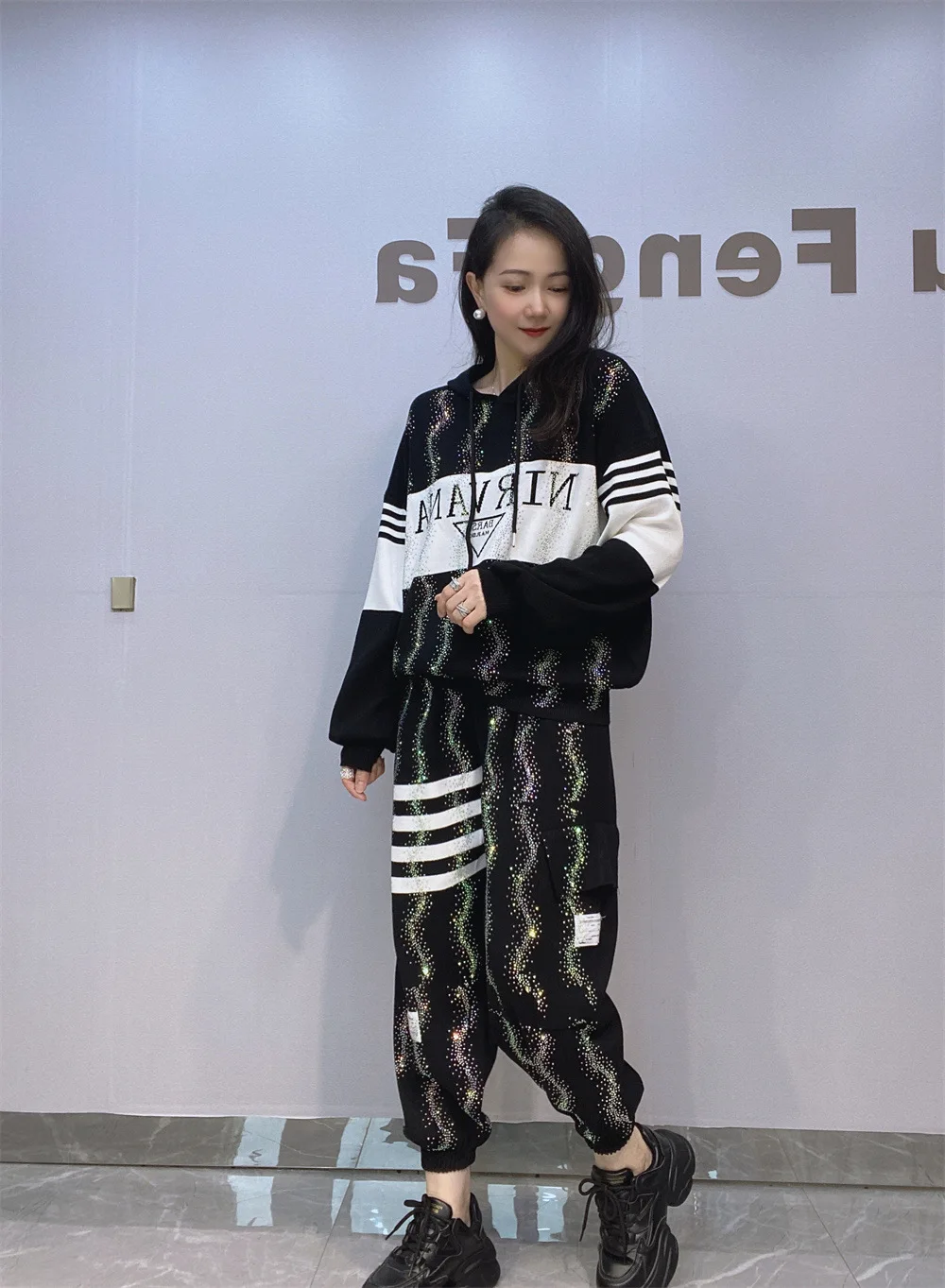 Женский Повседневный комплект из 2 предметов трикотажный свитер с капюшоном и