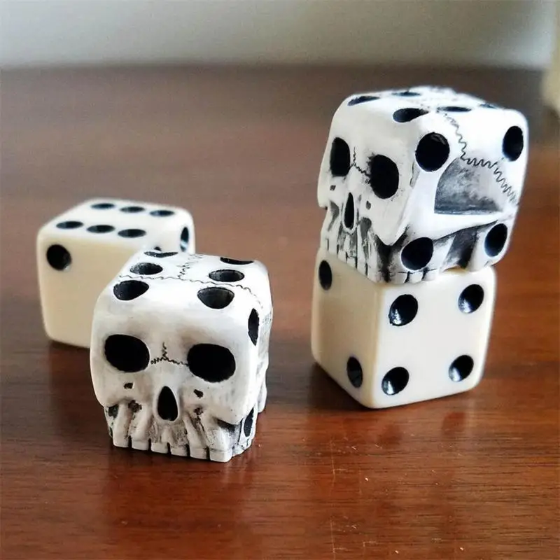 

Halloween Skeleton Dice Novelty Horror Skull Bone Dice Six Sided Skeleton Club Bar Party Game Toys Halloween Kids Adults Toys