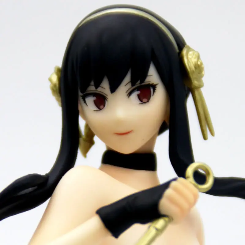 

20CM Spy X Family Yor Forger Makaizou R18 Collection PVC Anime Action Figure A-0202