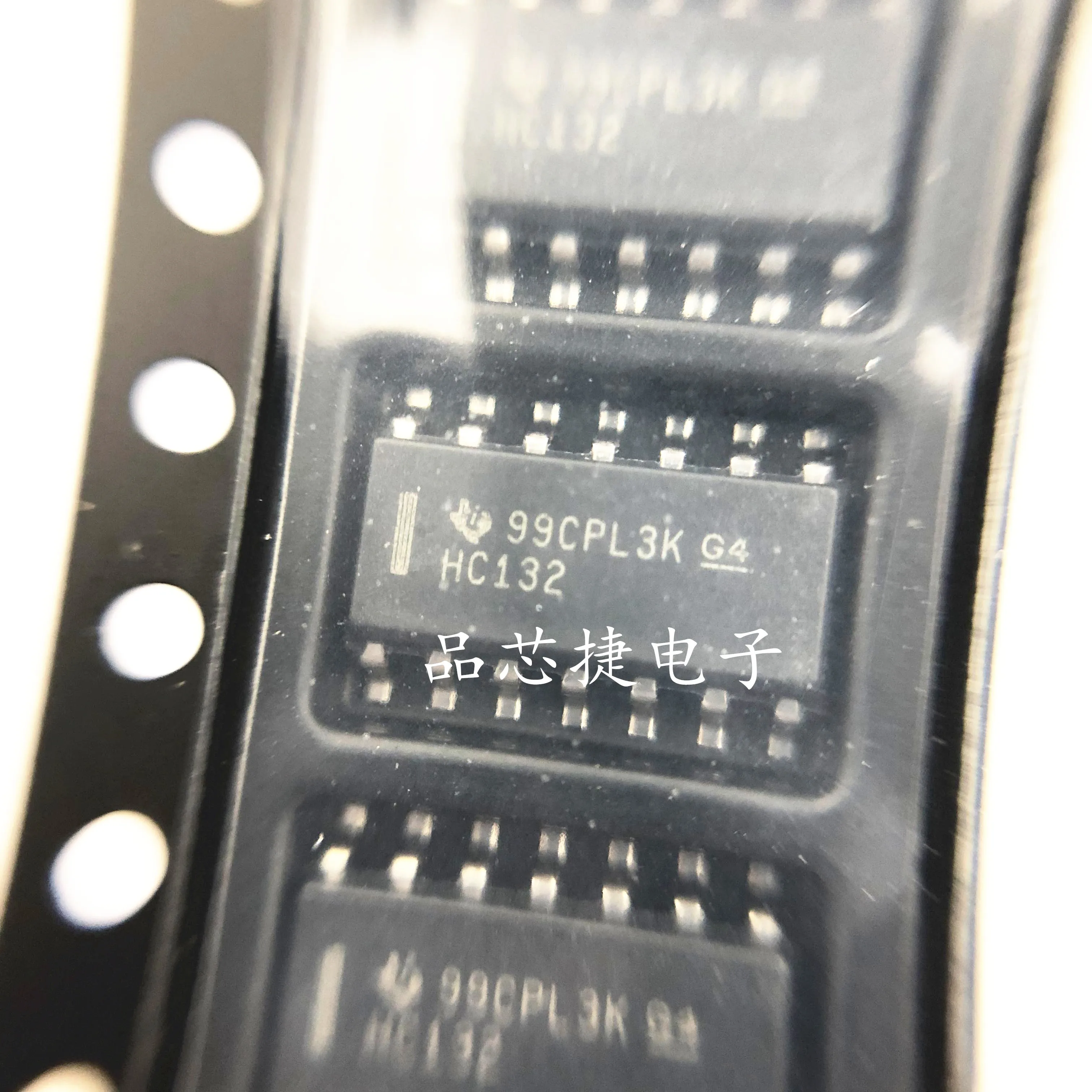 20 шт./лот SN74HC132DR Marking HC132 SOIC-14 4-CH 4-вход 2-V To 6-V NAND Gates с Schmitt-Trigger вход s