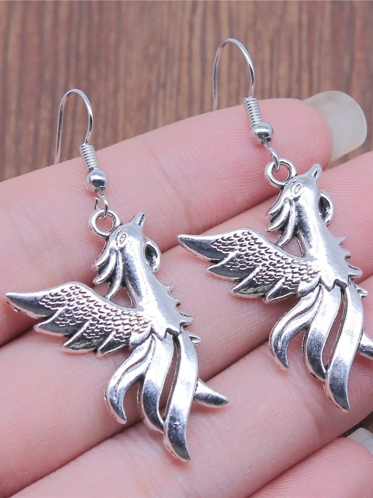 Серьги-подвески в стиле ретро простые модные ювелирные украшения с кулоном виде