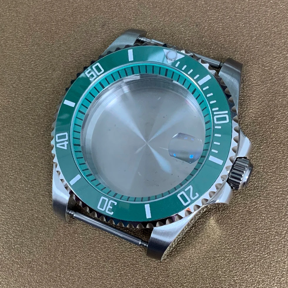 Часы 40 мм чехол сапфировое стекло нержавеющая сталь 316L зеленая внутренняя тень