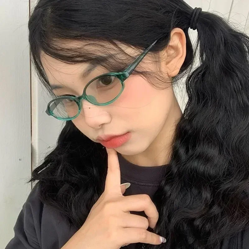 Овальные маленькие оправы Y2K