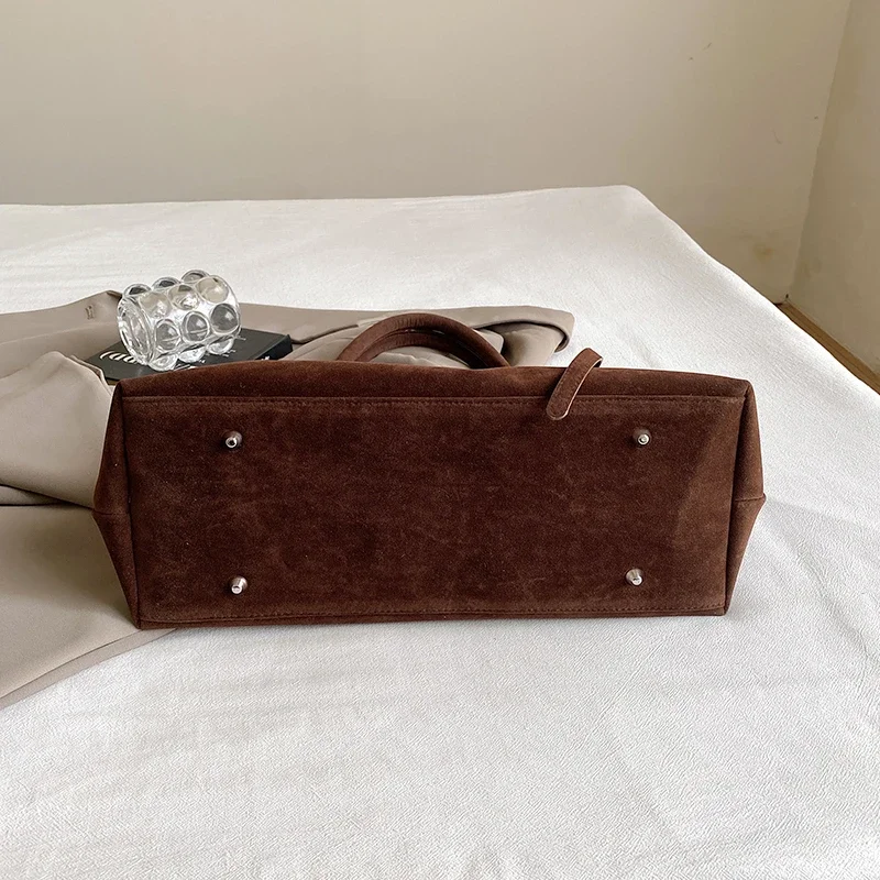 Женская сумка-тоут из замши