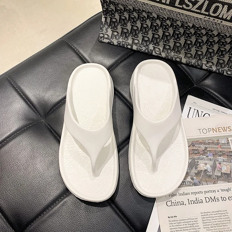 Flip flops beach thick bottom high heel home indoor women's slippers leisure outdoor couple bathroom slide summer sandals