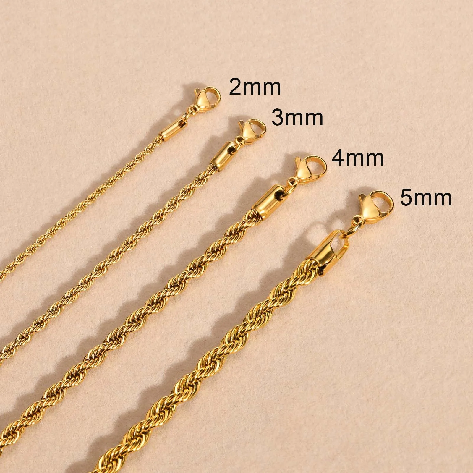 Vnox Zierliche goldfarbene Seilketten-Halsketten für Damen und Herren, schicker gedrehter Kragen, wasserdichtes Edelstahlglied 2/3/4/5 mm Breite