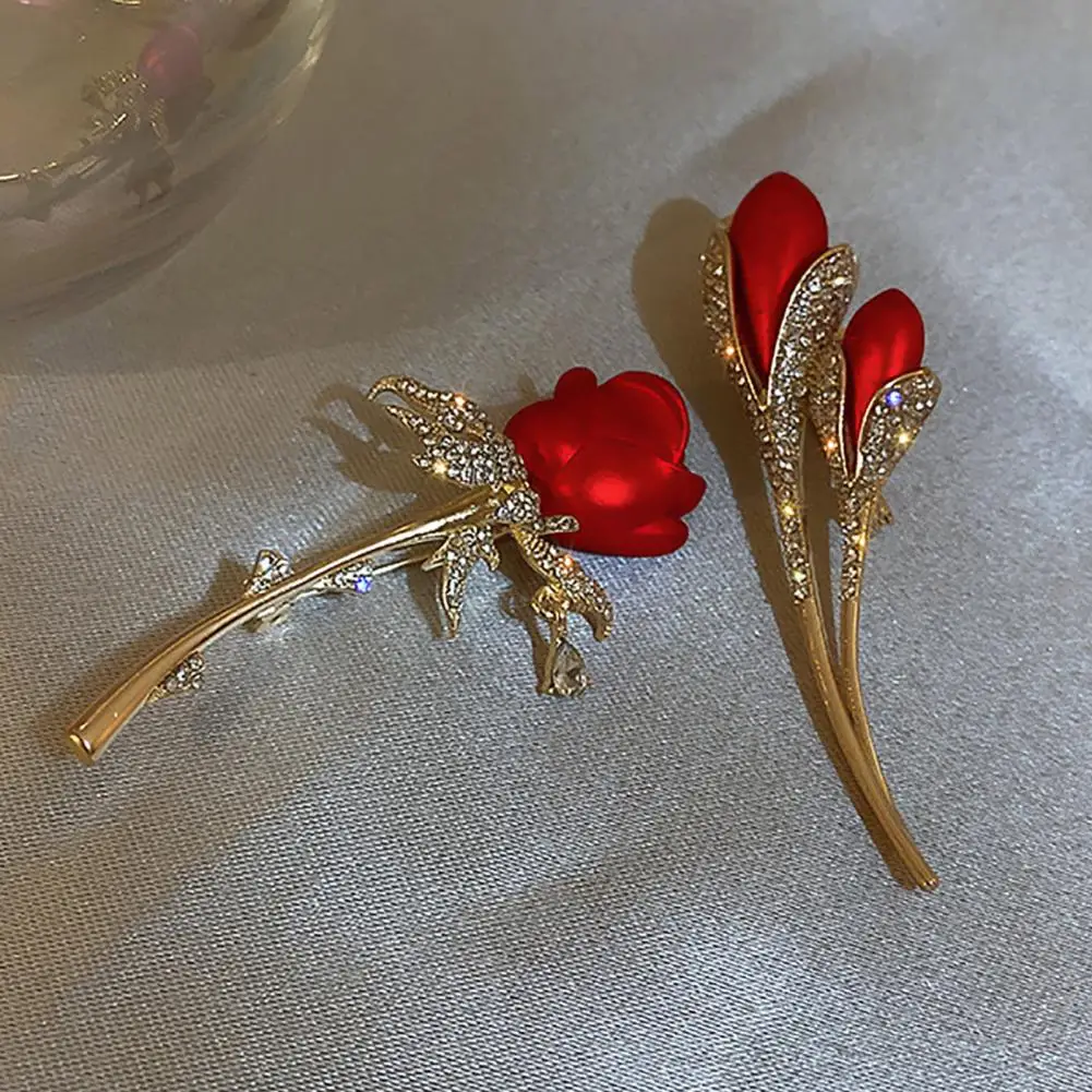 

Shining Romantic Wedding Brooch Gift Elegant Rose Flower Rhinestone Lapel Pin Costume Accessories